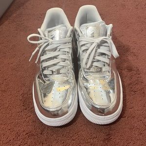 Nike AF1 Liquid Metal Chrome